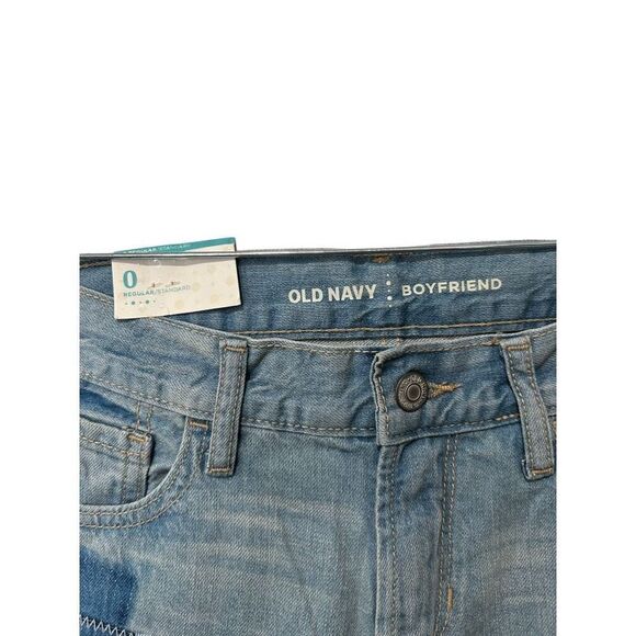 NWT New Old Navy Size 0 Regular Boyfriend denim Distressed shorts - Picture 3 of 9